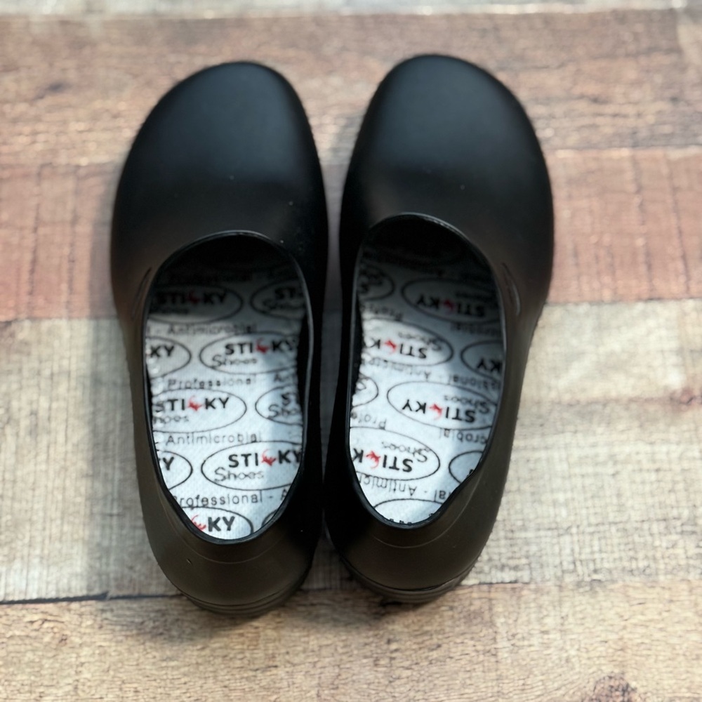 Sticky Work Shoes for Women - Waterproof Non-Slip Size 8 - Picture 2 of 7